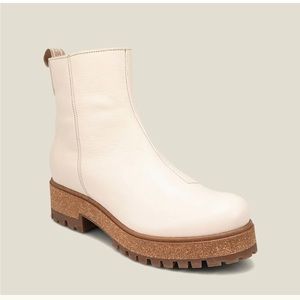 Taōs Downtown Bootie Size 40 (9/9.5)